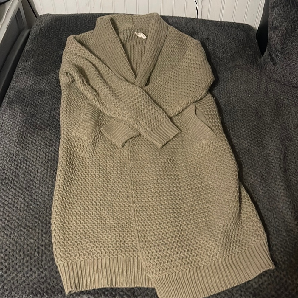 Long taupe knit cardigan!